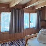 Biala Casa Pintga Streiff Rueras