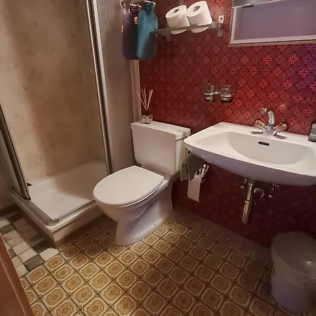 Biala Casa Pintga Streiff *